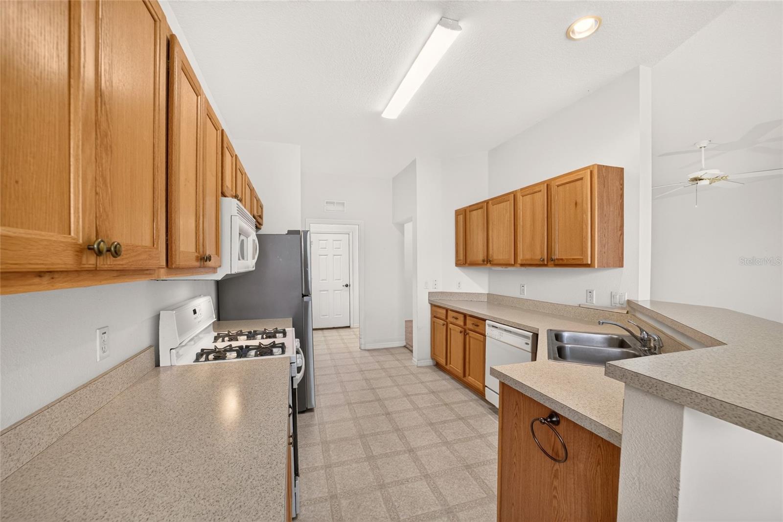 9780 SW 90TH STREET, Ocala, FL 34481