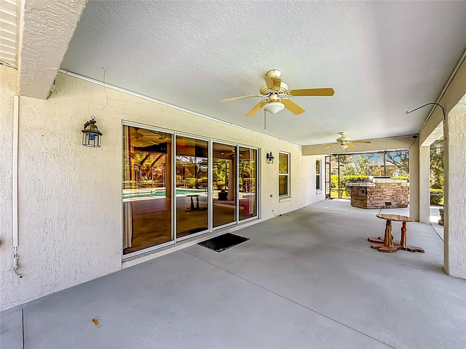 863 CASTLEBERRY CIRCLE, The Villages, FL 32162