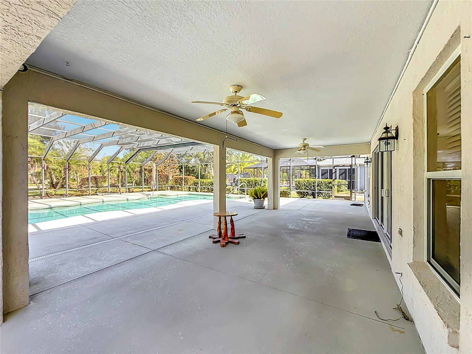 863 CASTLEBERRY CIRCLE, The Villages, FL 32162
