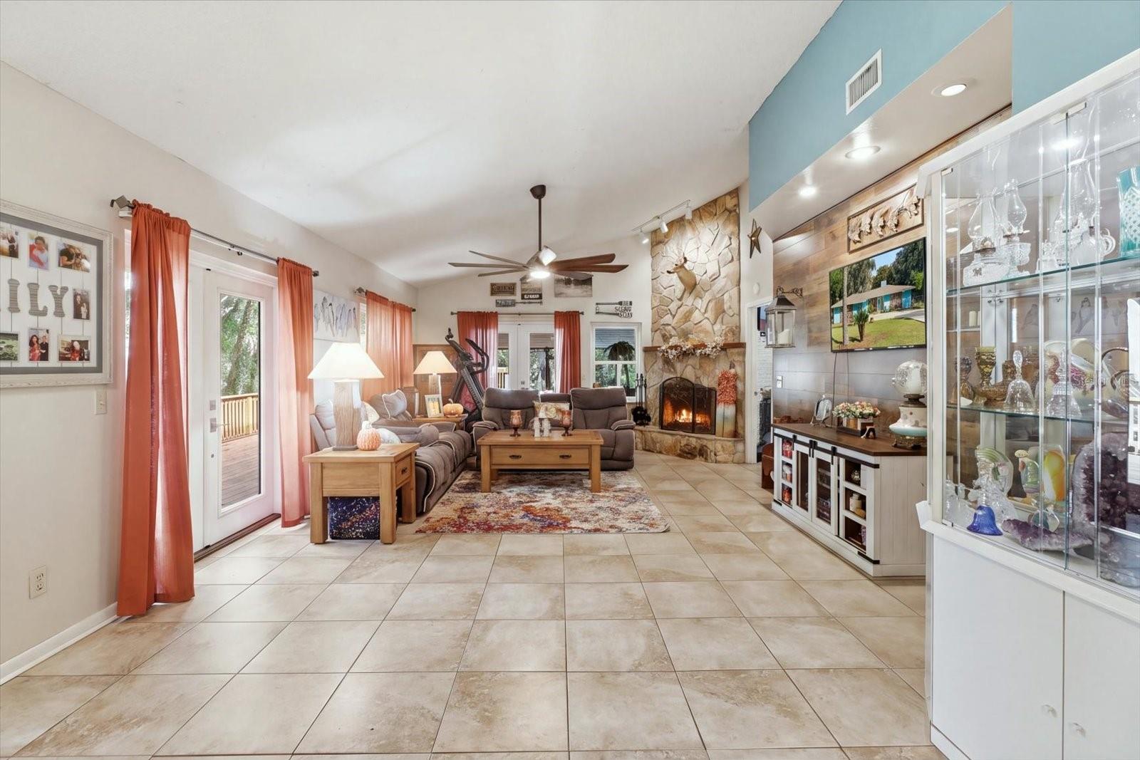 8701 E CRESCO LANE, Inverness, FL 34450
