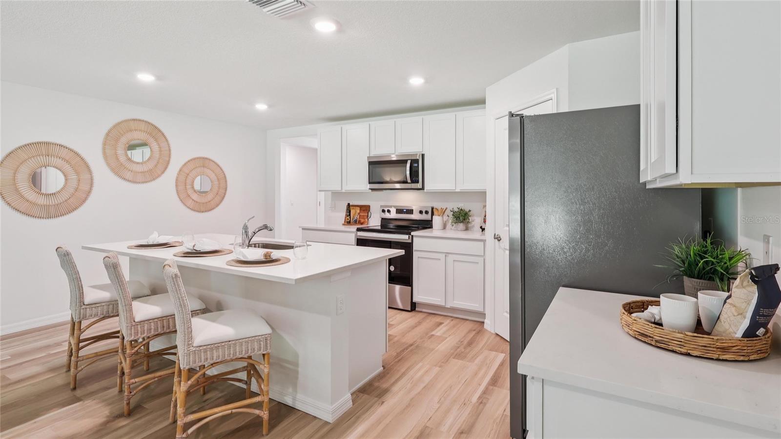 7098 SE 112TH LANE, Belleview, FL 34420 7098 SE 112TH LANE, Belleview, FL 34420
