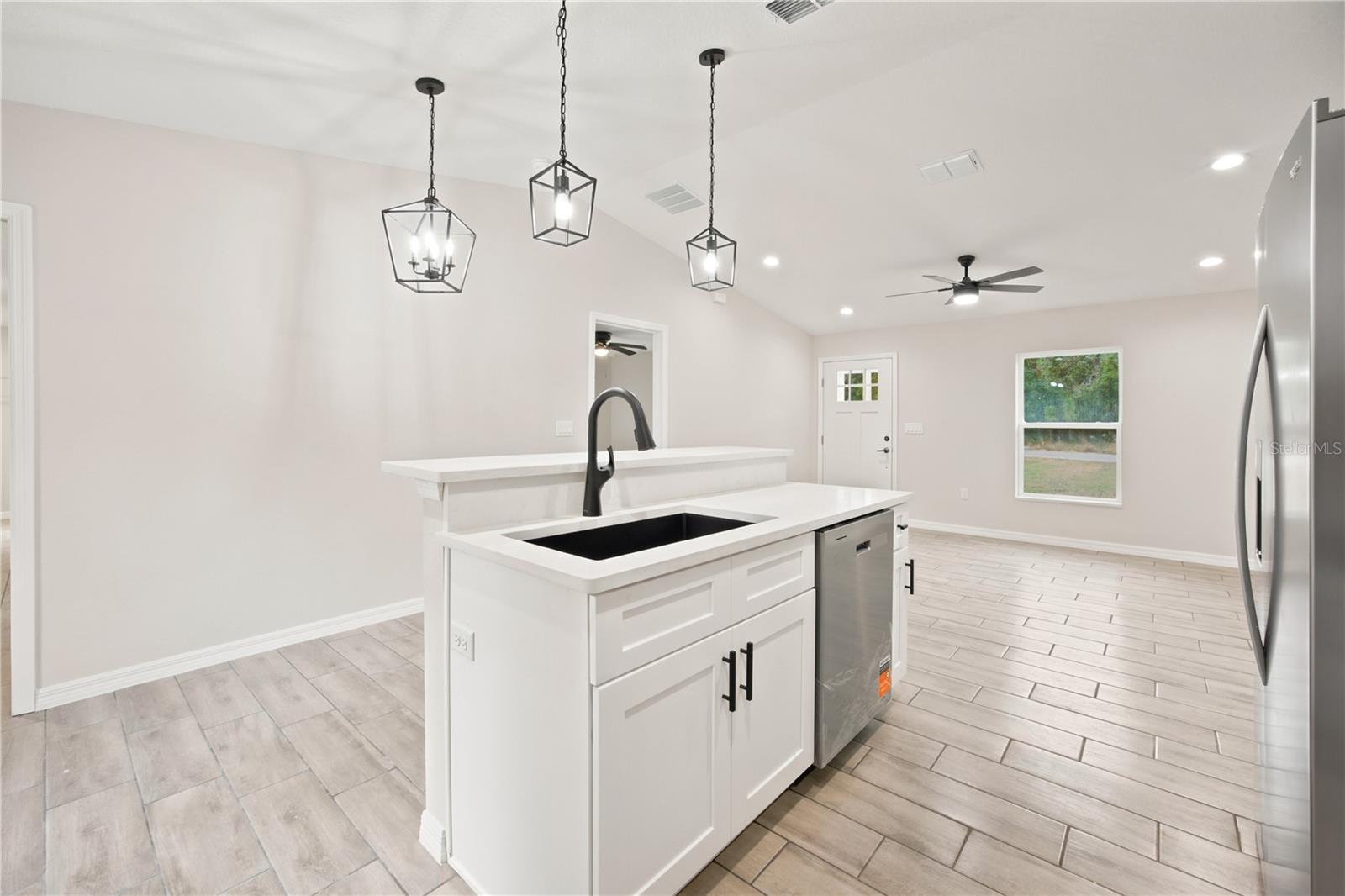 1557 SW SEAWEED AVENUE, Dunnellon, FL 34431