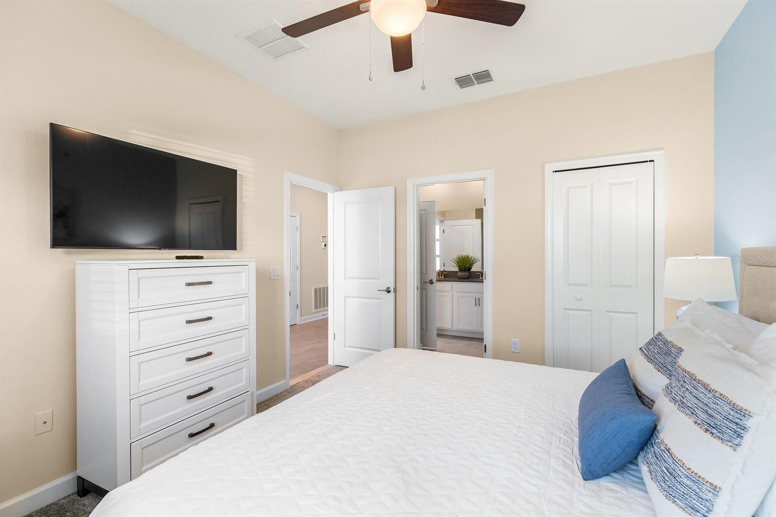 9012 SOMMERSET HILLS DRIVE, Davenport, FL 33896