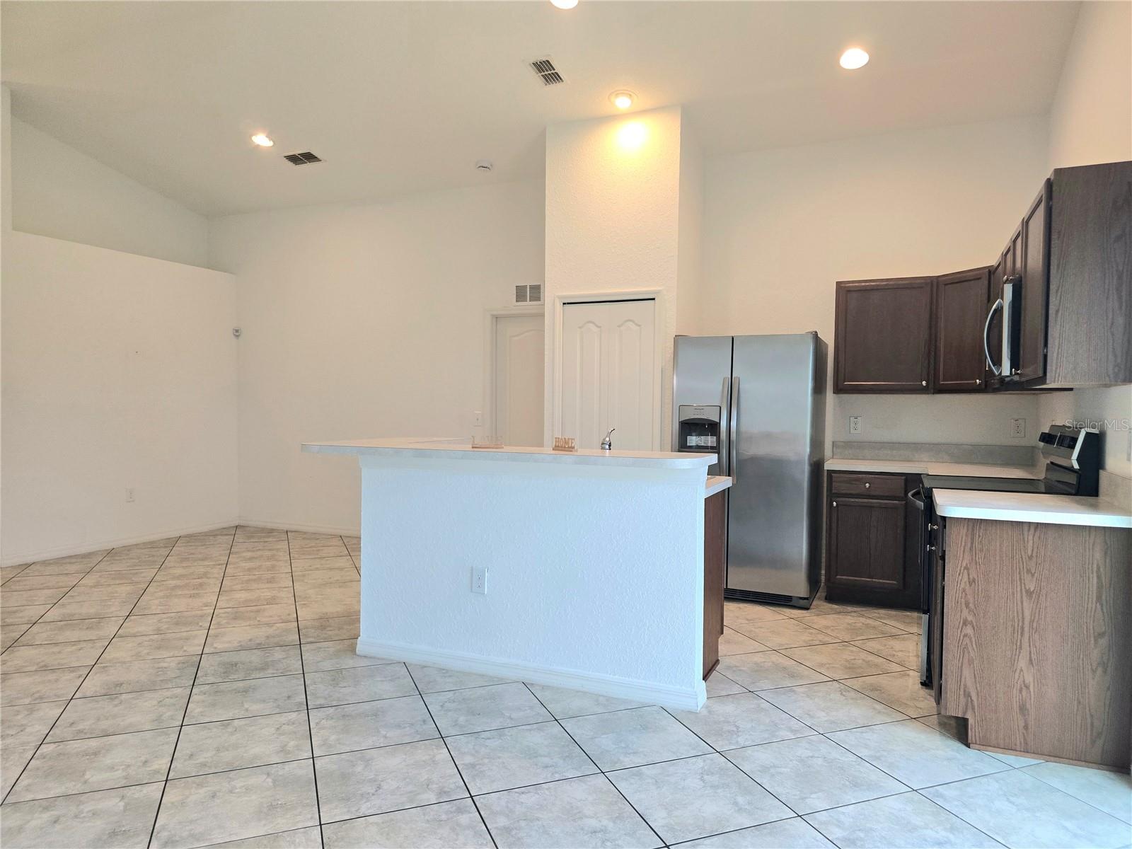 326 DINNER LAKE COURT, Lake Wales, FL 33859