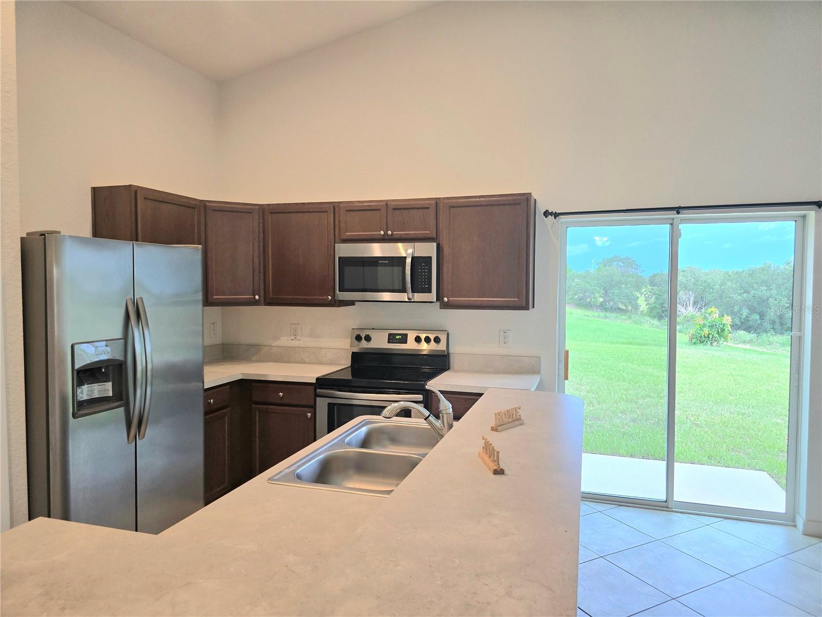 326 DINNER LAKE COURT, Lake Wales, FL 33859