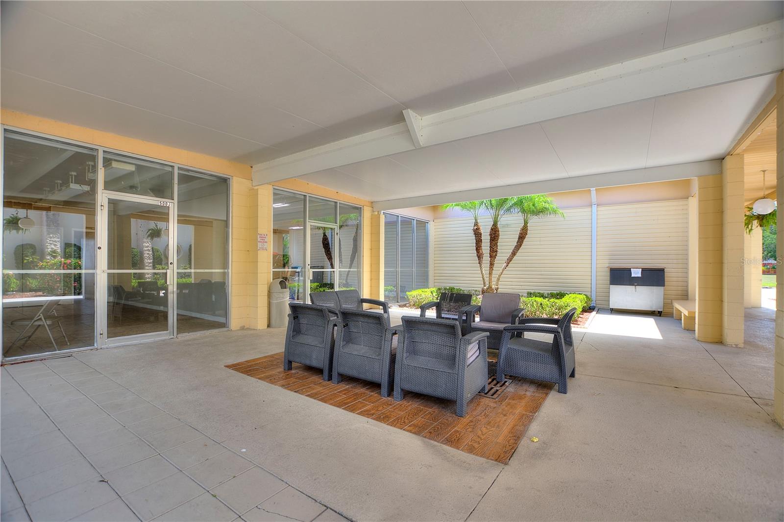 2637 CLUB CIRCLE, Lake Wales, FL 33854
