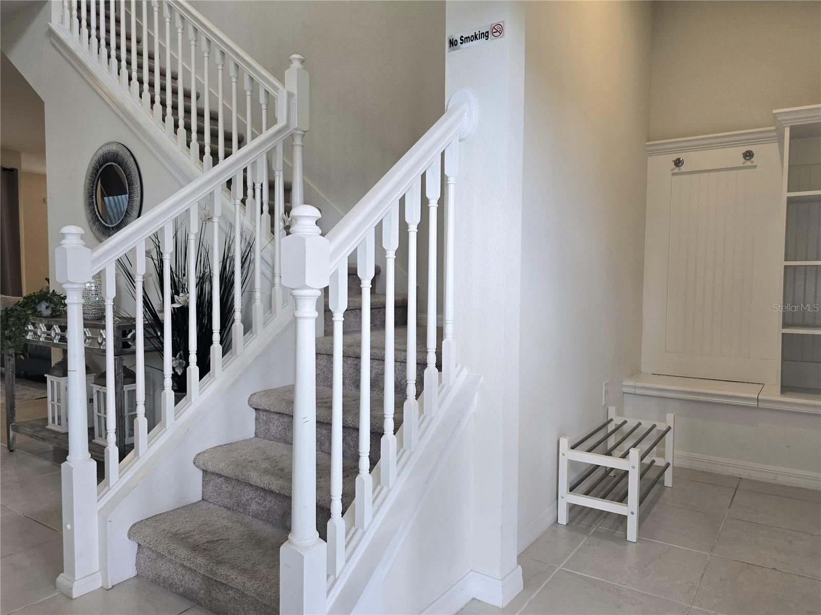 Foyer Foyer
