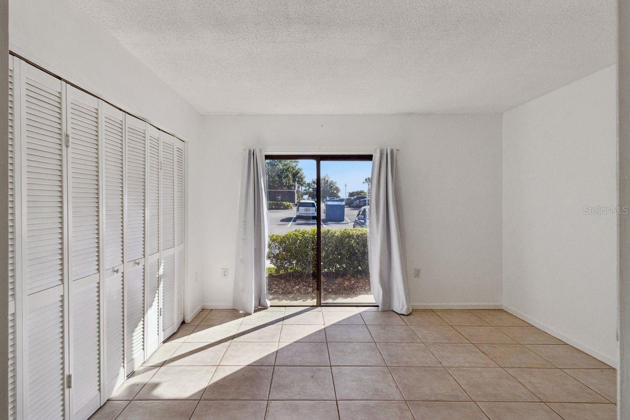 2nd Bedroom