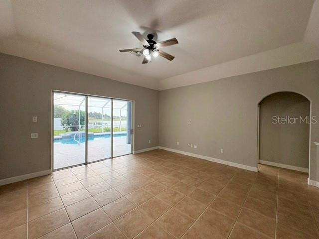 219 TERRANOVA BOULEVARD, Winter Haven, FL 33884 219 TERRANOVA BOULEVARD, Winter Haven, FL 33884