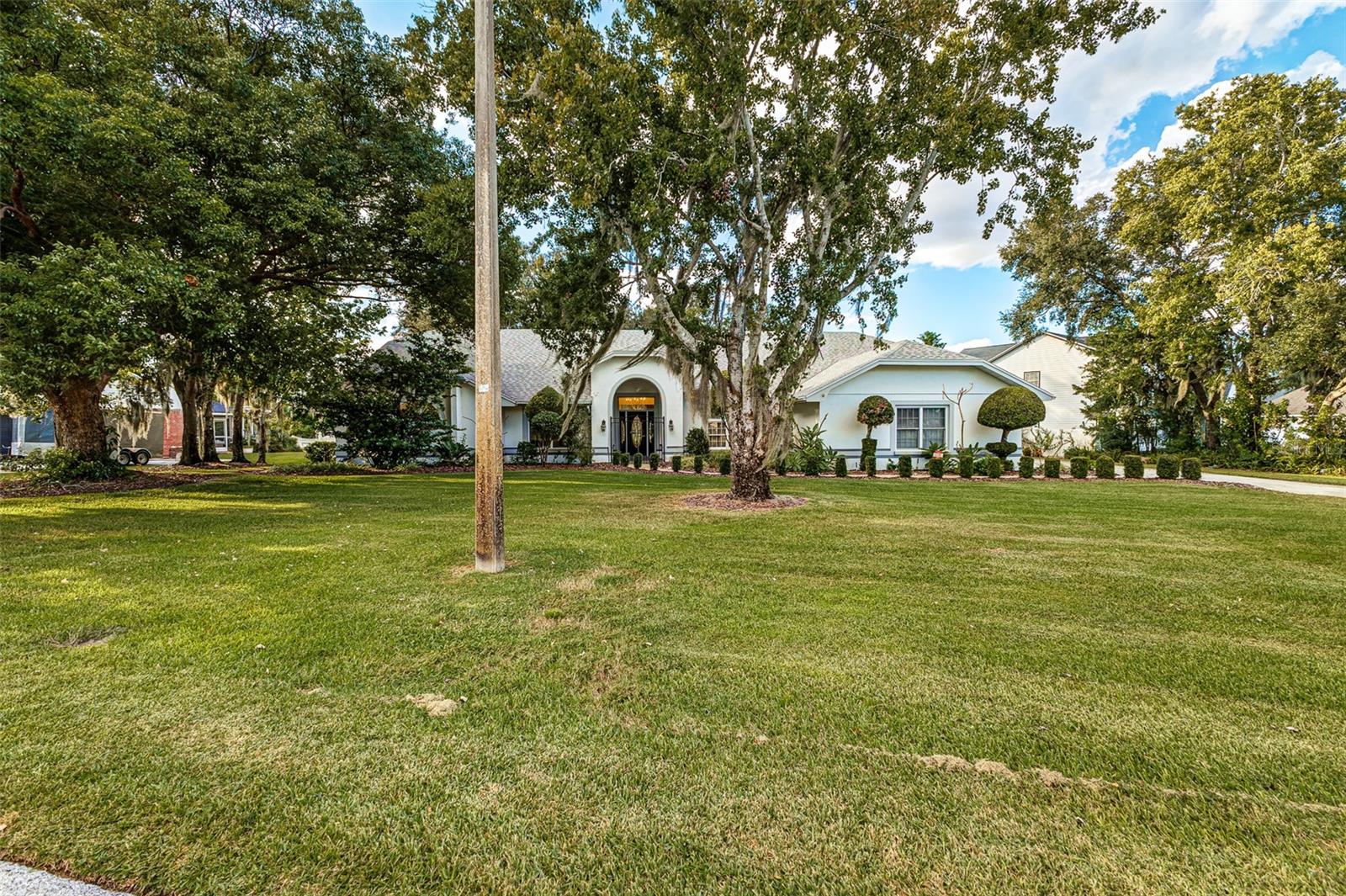 725 HERITAGE DRIVE NE, Winter Haven, FL 33881