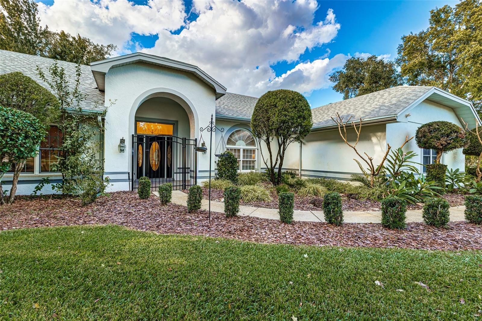 725 HERITAGE DRIVE NE, Winter Haven, FL 33881