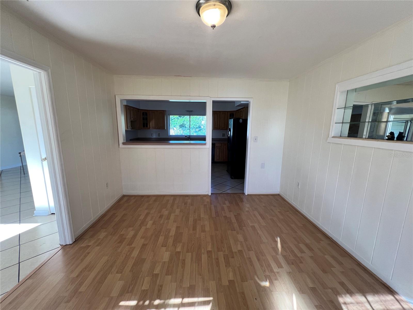 Entry to Kitchen
