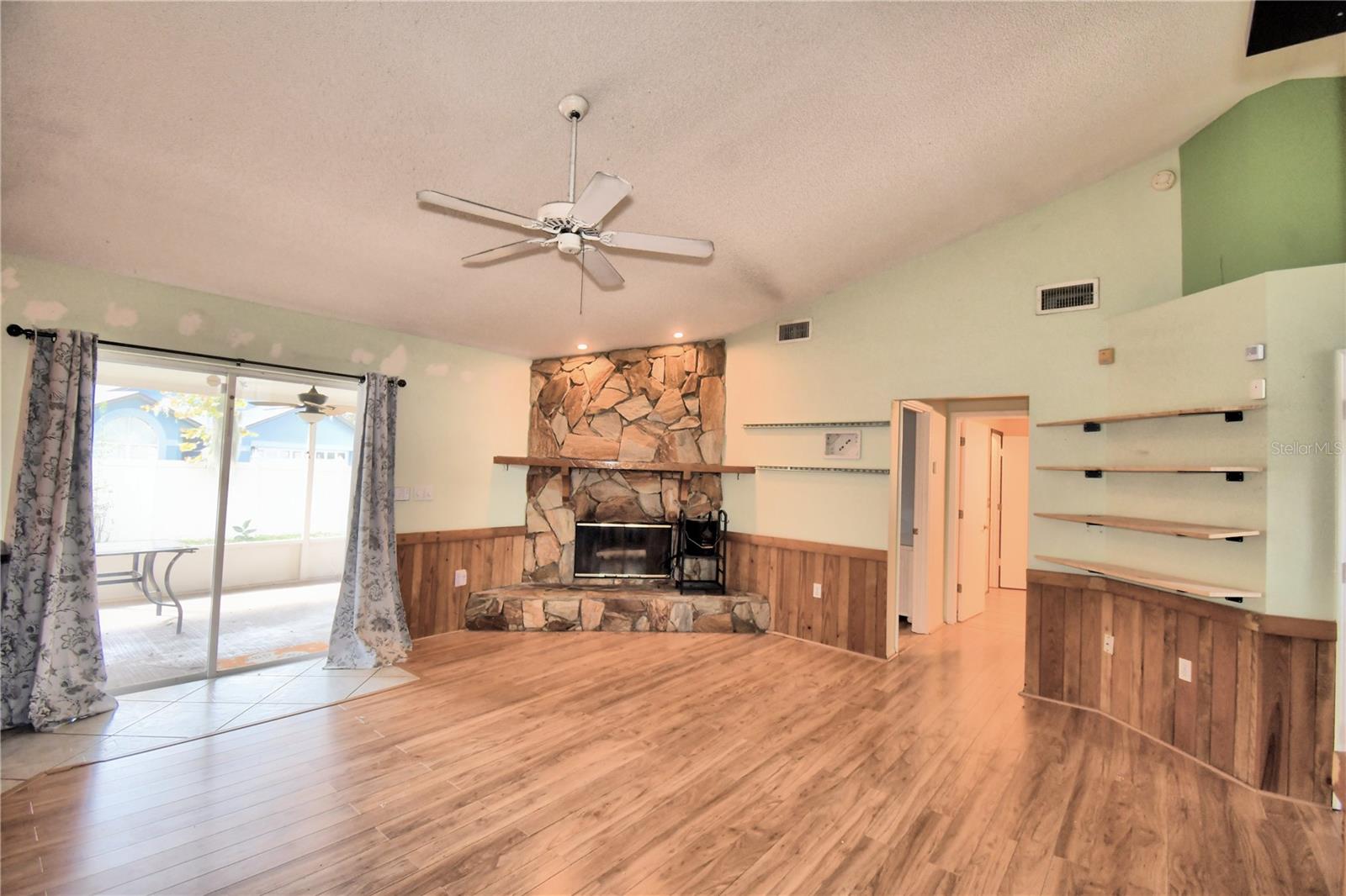 3420 COVE COURT E, Winter Haven, FL 33880 3420 COVE COURT E, Winter Haven, FL 33880