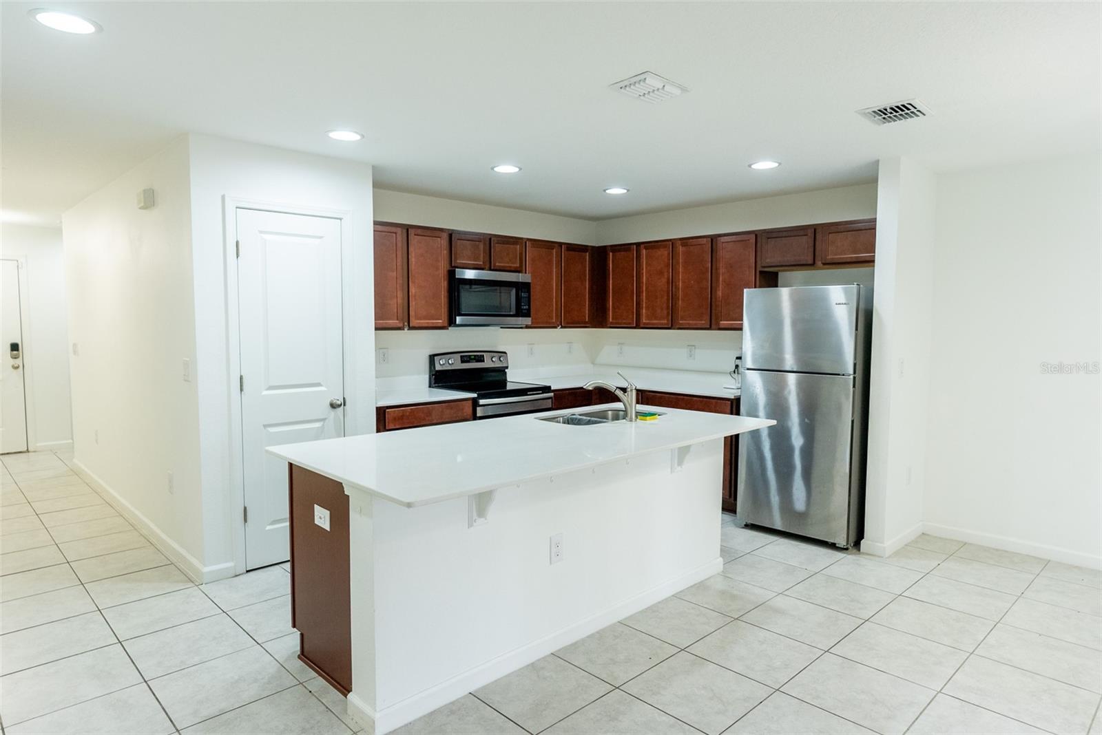 1339 LUCERNE LOOP ROAD NE, Winter Haven, FL 33881