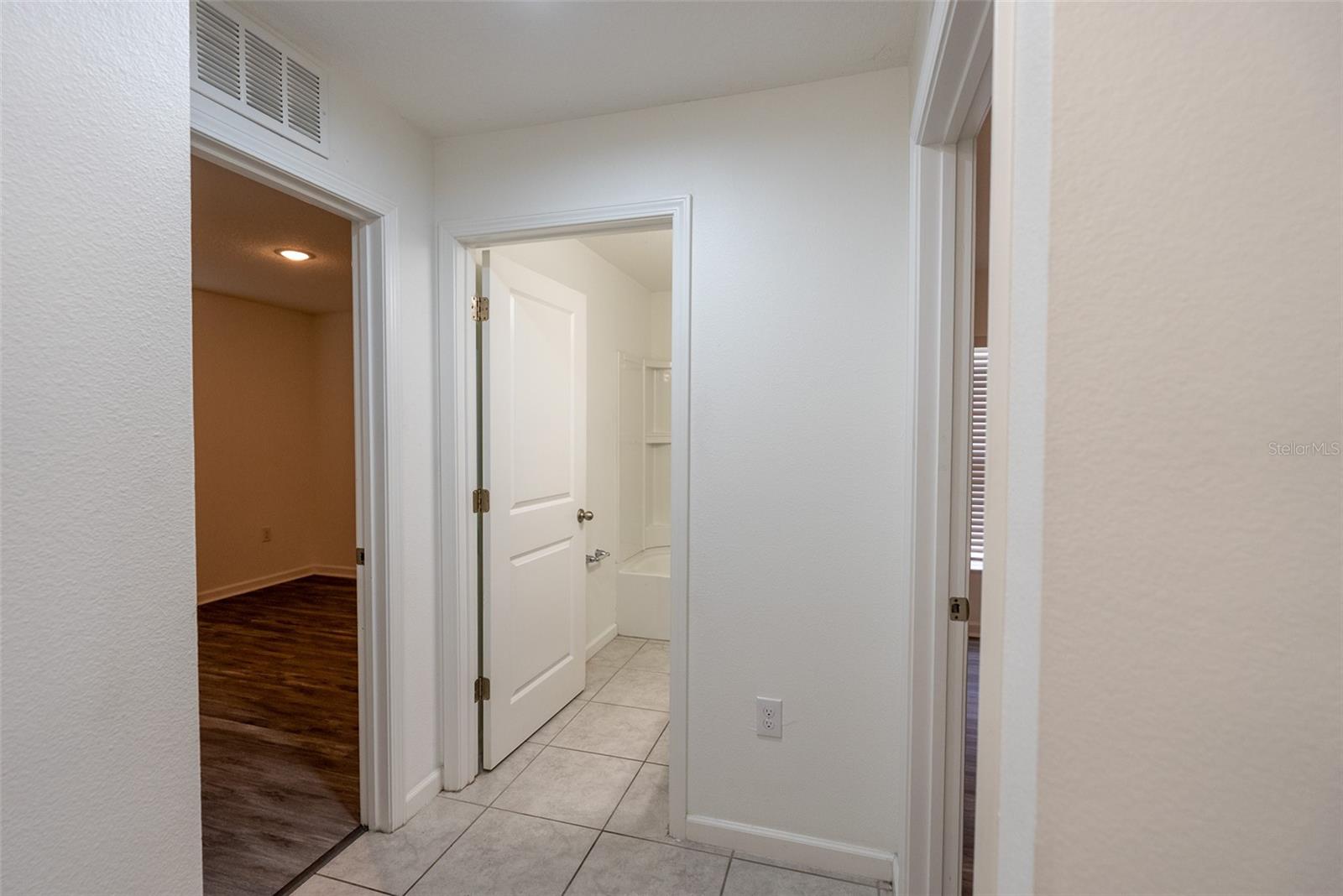 1339 LUCERNE LOOP ROAD NE, Winter Haven, FL 33881
