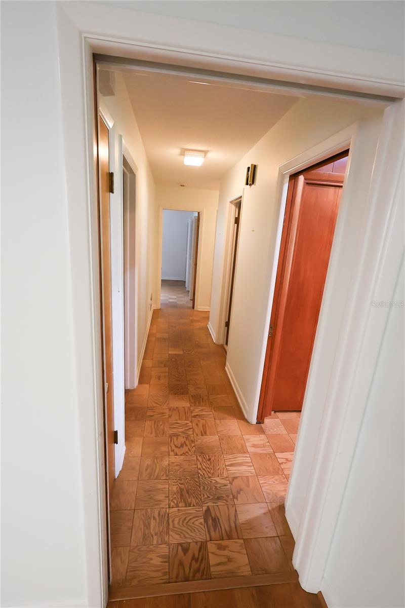 1020 W LAKE HAMILTON DRIVE, Winter Haven, FL 33881