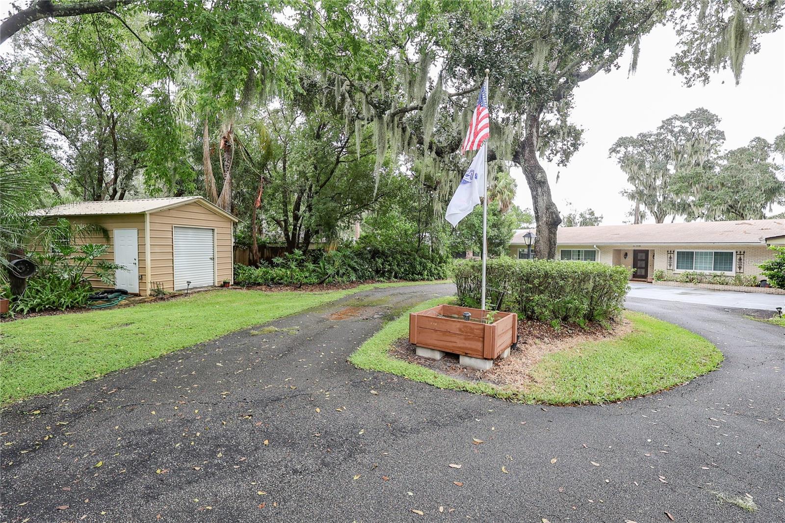 1020 W LAKE HAMILTON DRIVE, Winter Haven, FL 33881
