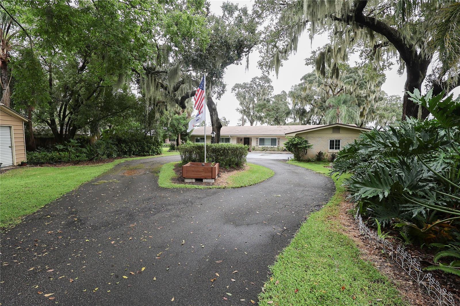1020 W LAKE HAMILTON DRIVE, Winter Haven, FL 33881