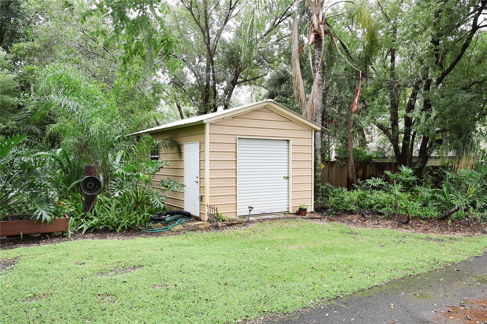 1020 W LAKE HAMILTON DRIVE, Winter Haven, FL 33881