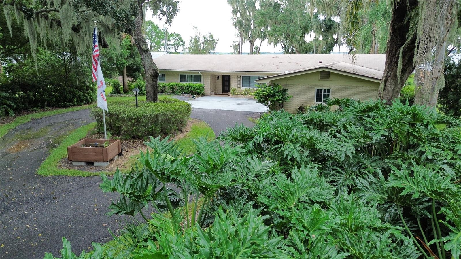 1020 W LAKE HAMILTON DRIVE, Winter Haven, FL 33881