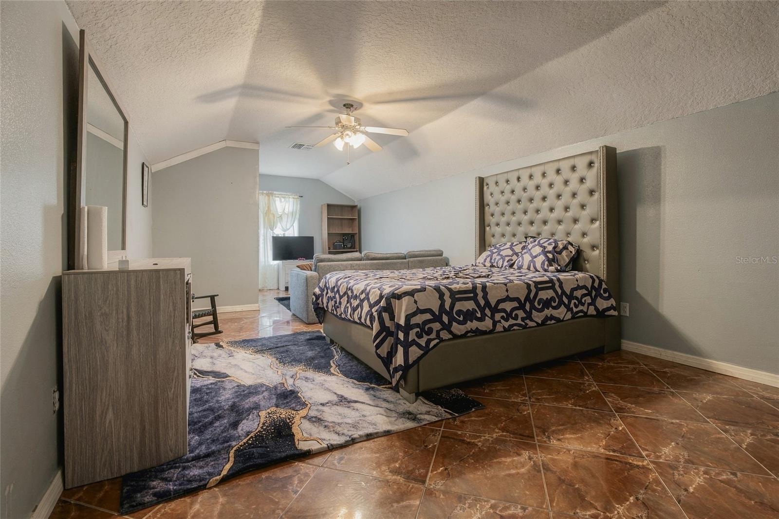 Bonus Room