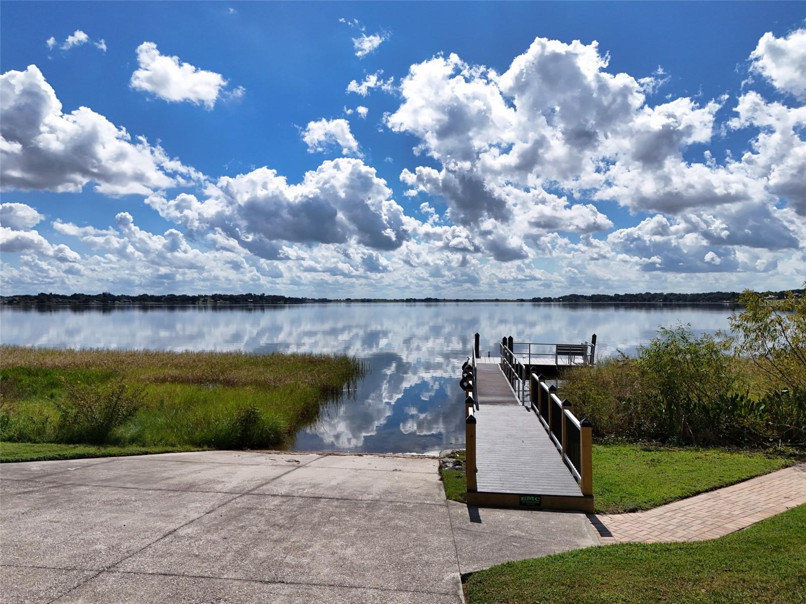 466 LAKE VISTA DRIVE, Auburndale, FL 33823
