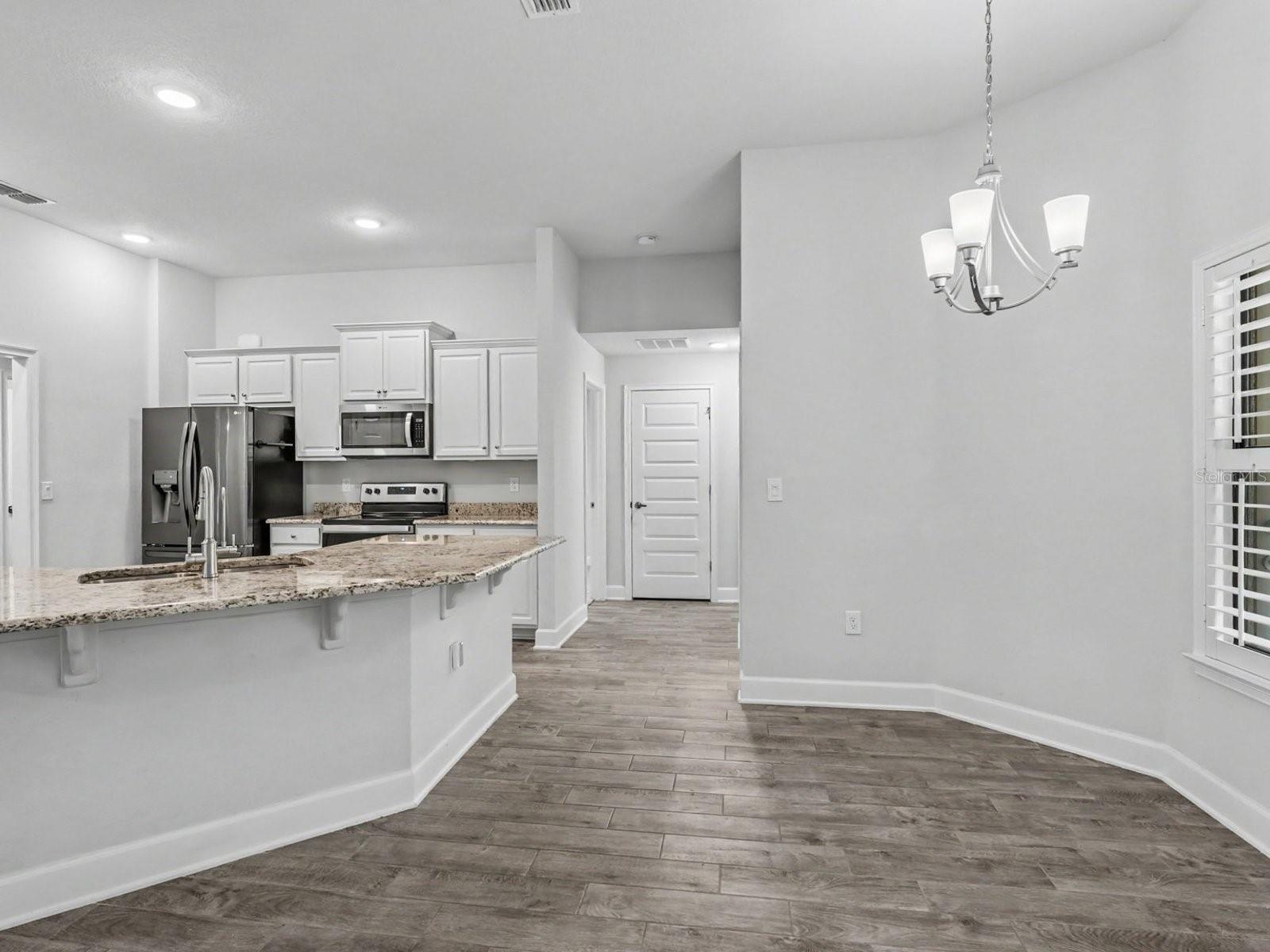 466 LAKE VISTA DRIVE, Auburndale, FL 33823