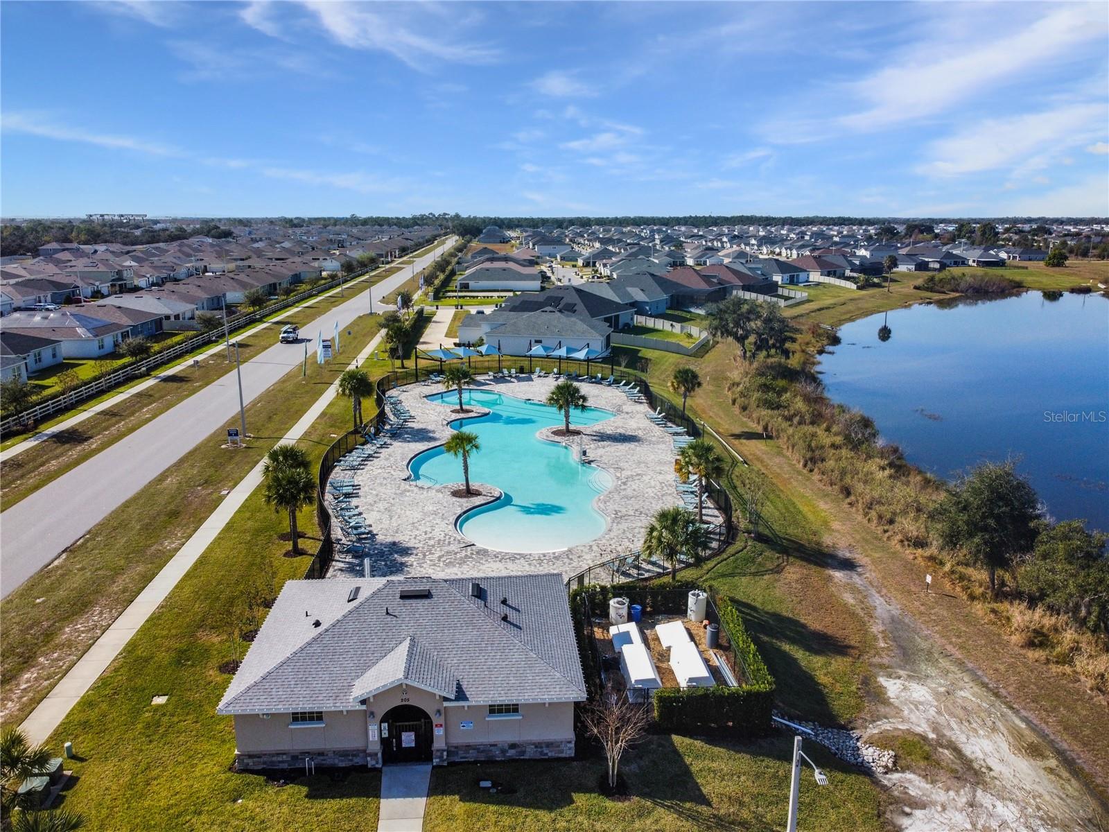 409 CORSO LOOP, Winter Haven, FL 33884