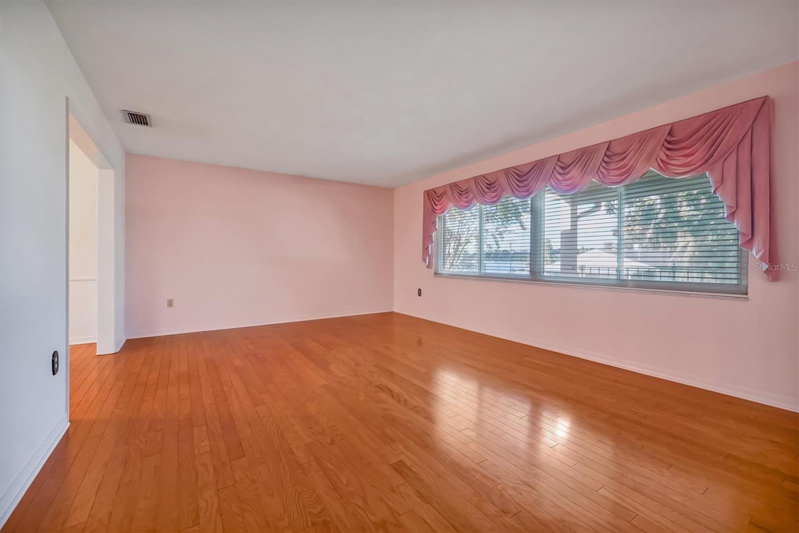 1400 AVENUE D NE, Winter Haven, FL 33881