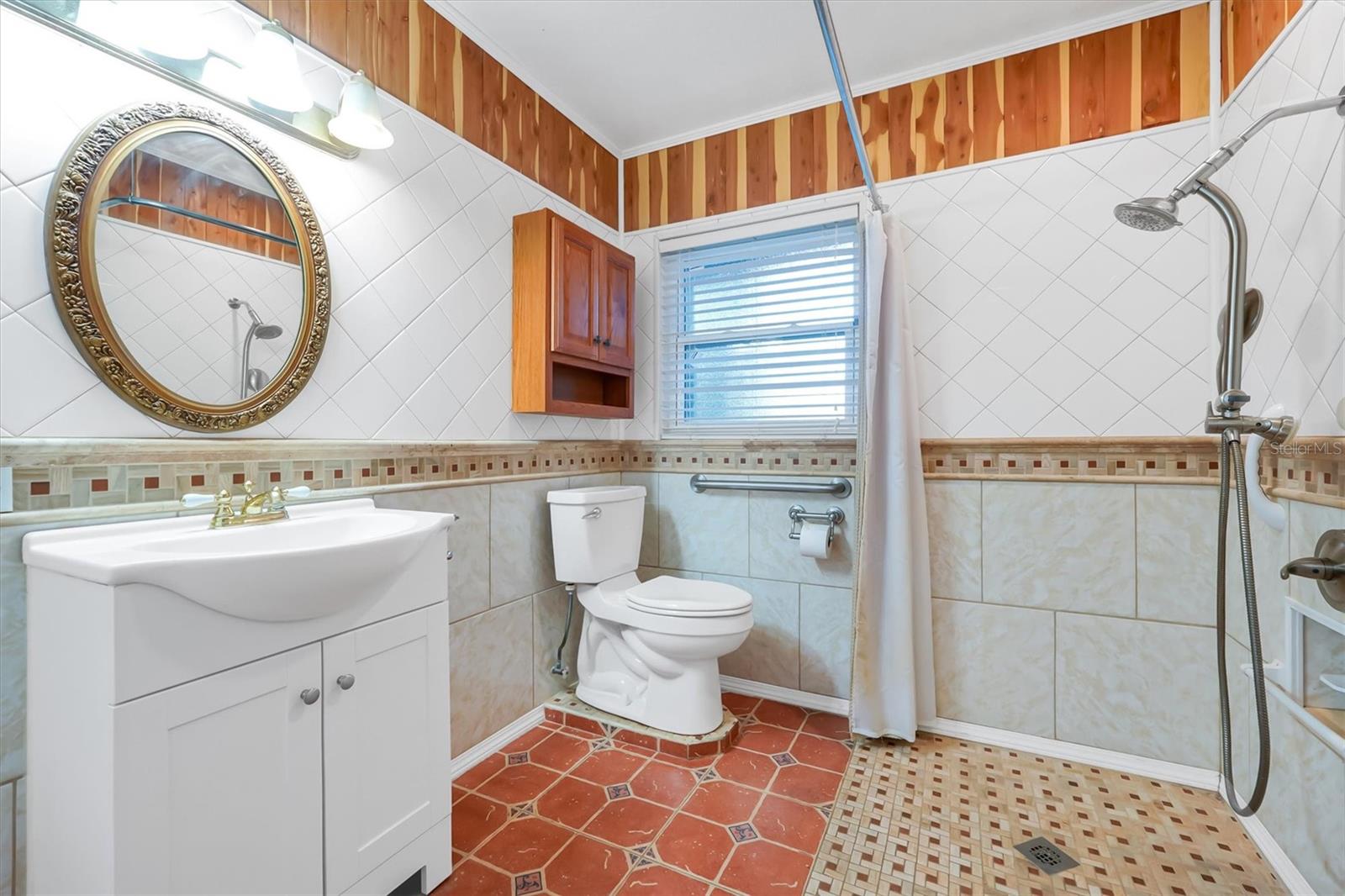 1400 AVENUE D NE, Winter Haven, FL 33881