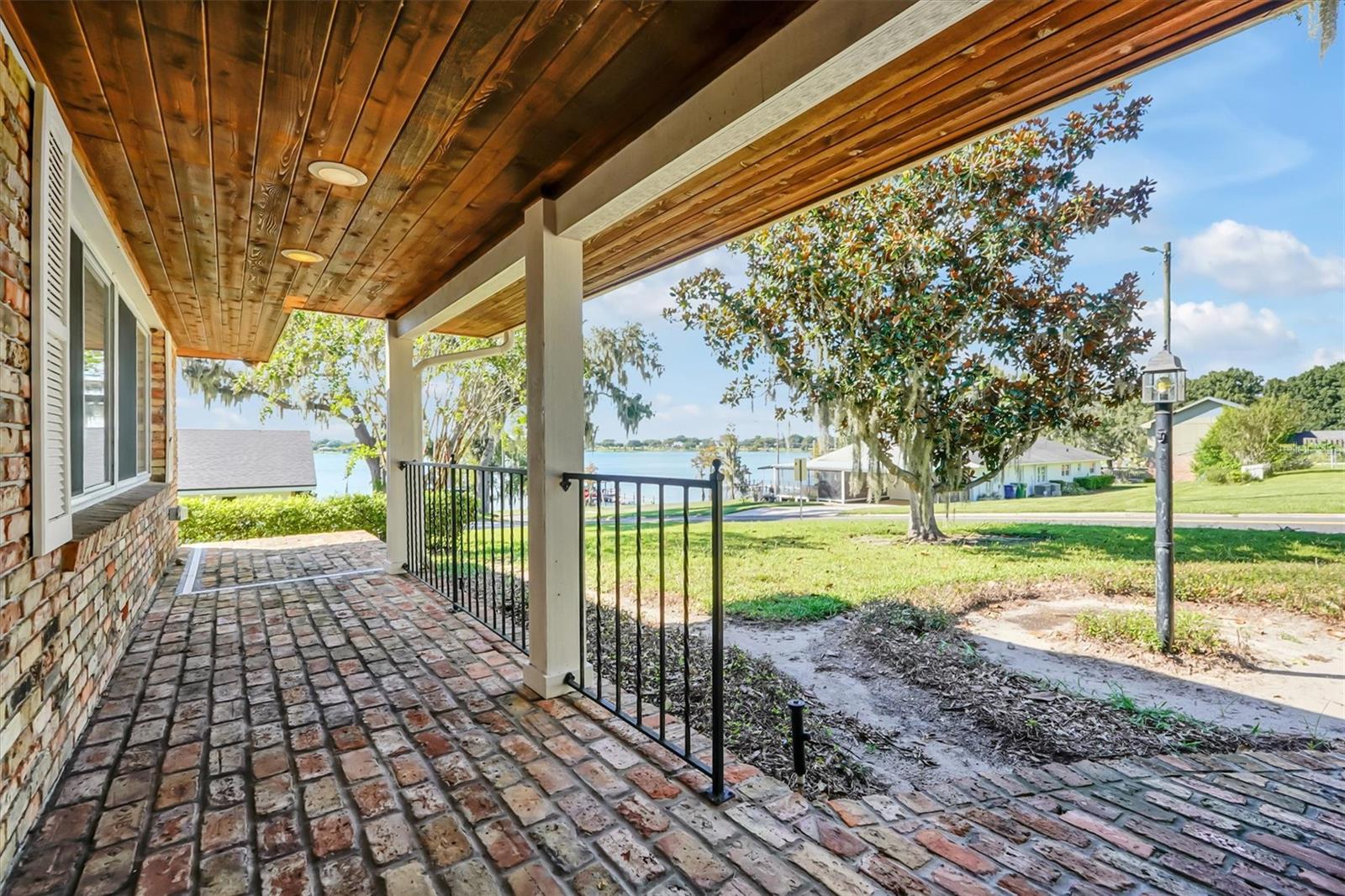 1400 AVENUE D NE, Winter Haven, FL 33881