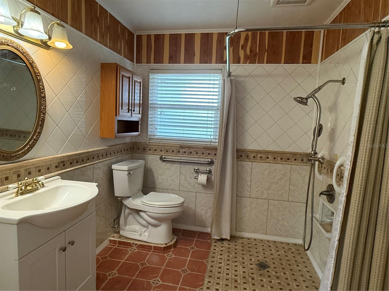 1400 AVENUE D NE, Winter Haven, FL 33881