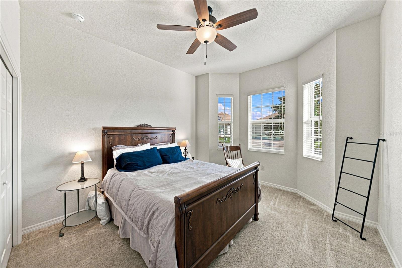 Guest bedroom
