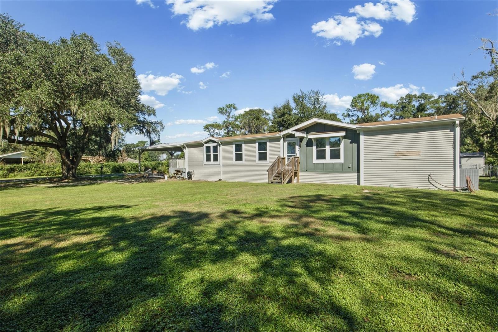 2125 MYRTLE ROAD, Lakeland, FL 33810 2125 MYRTLE ROAD, Lakeland, FL 33810
