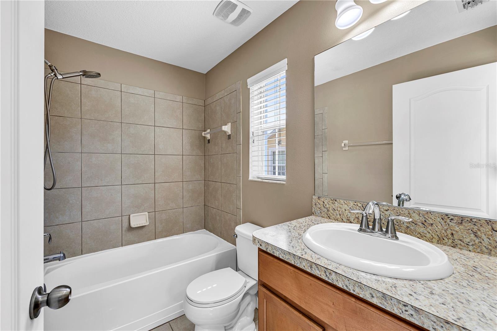 4019 WINDING VINE DRIVE, Lakeland, FL 33812
