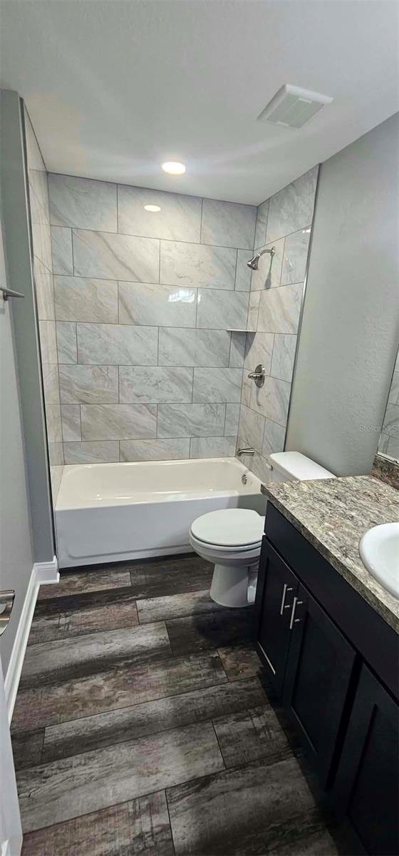 810 EDITH, Lakeland, FL 33815