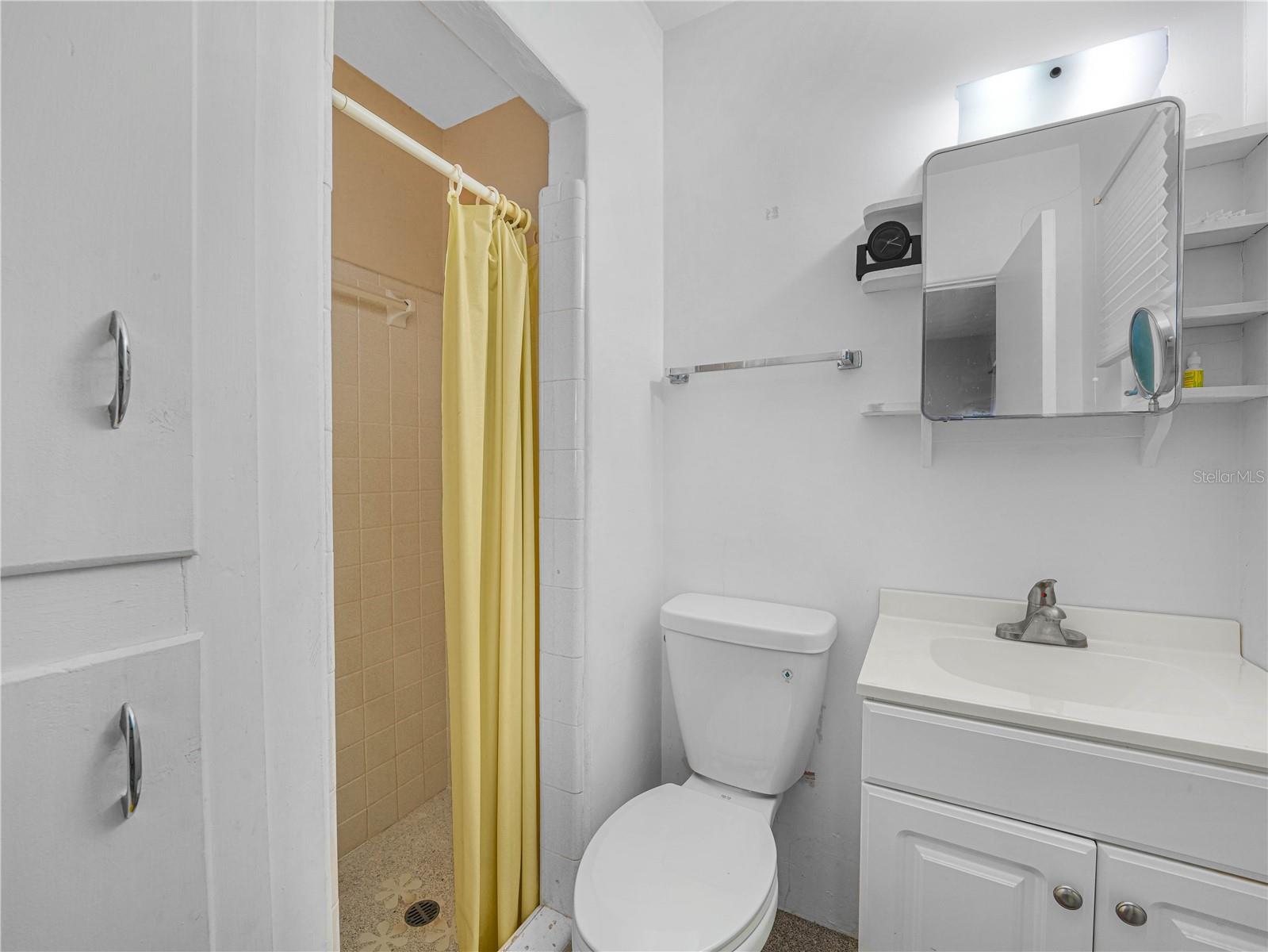 Bathroom in Middle Bedroom, shower only