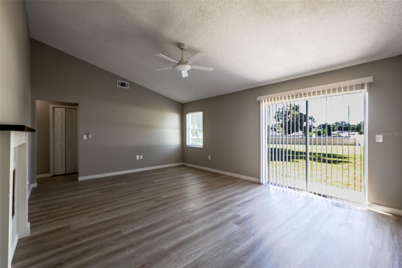 5351 ST LUCIA DRIVE, Lakeland, FL 33812 5351 ST LUCIA DRIVE, Lakeland, FL 33812