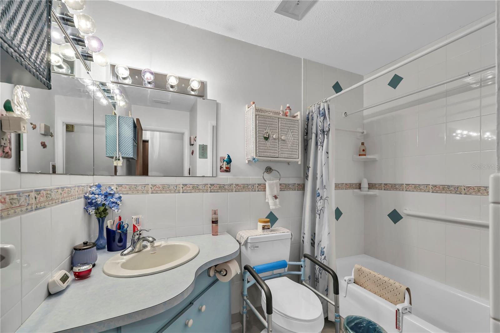 2510 REYNOLDS ROAD, Lakeland, FL 33801