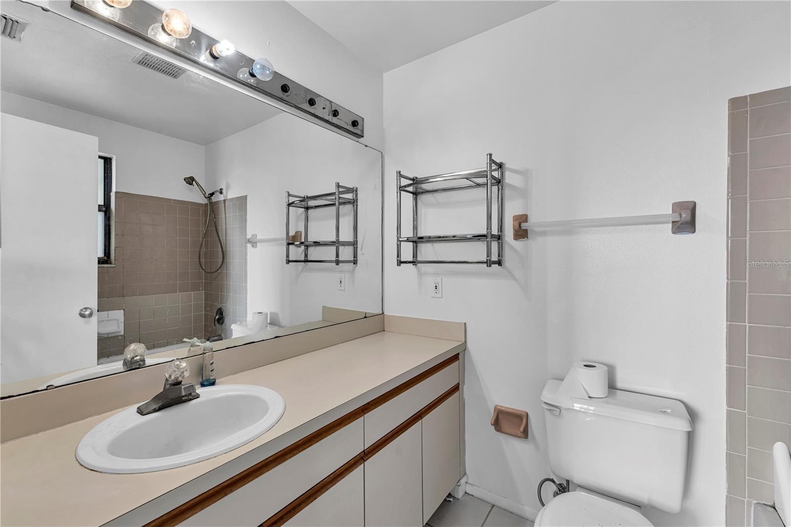 2050 SAN MARCOS DRIVE SE, #211, Winter Haven, FL 33880