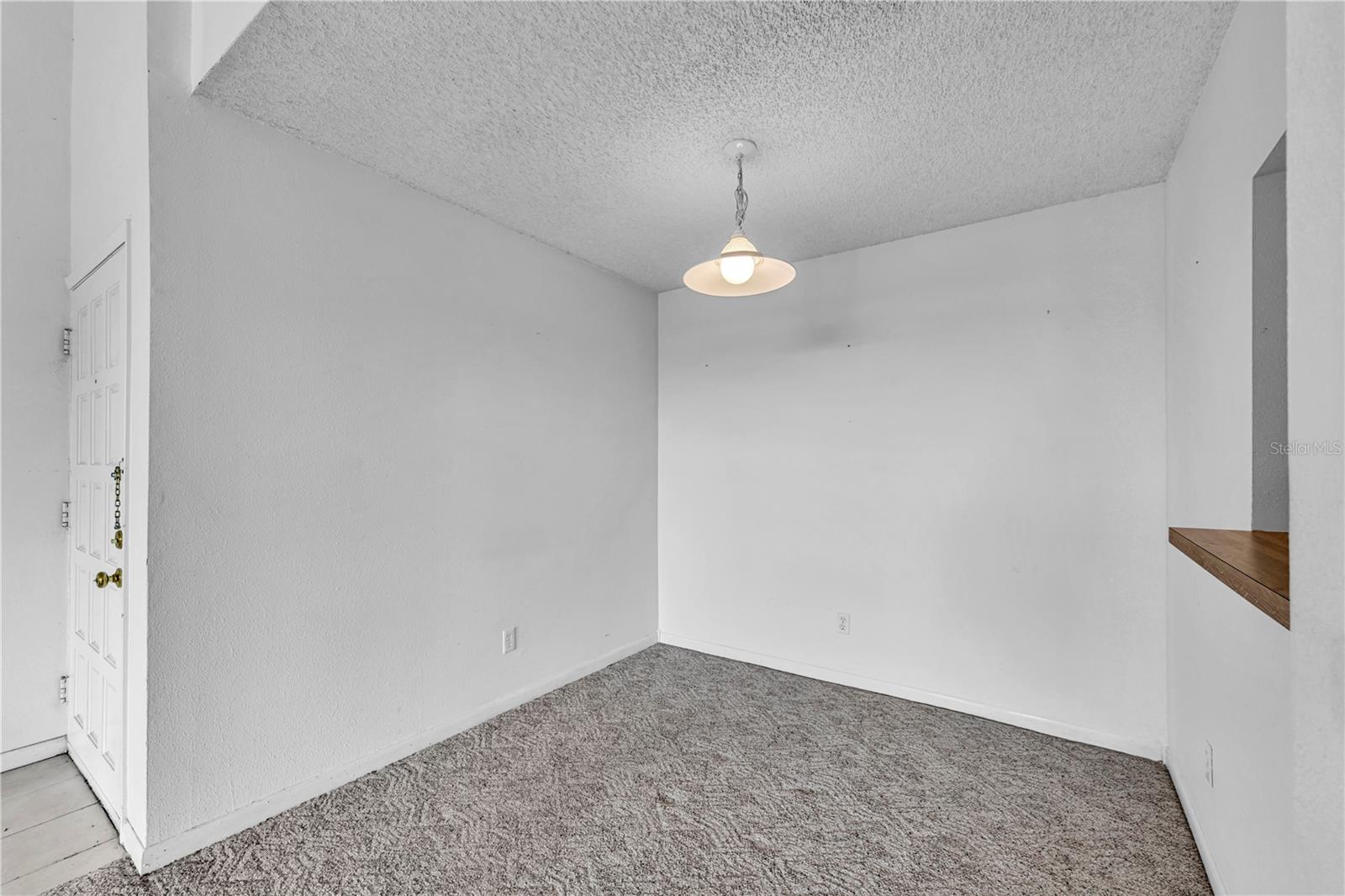 2050 SAN MARCOS DRIVE SE, #211, Winter Haven, FL 33880 2050 SAN MARCOS DRIVE SE, #211, Winter Haven, FL 33880