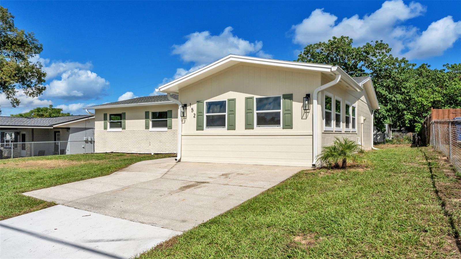 152 HATCHINEHA ROAD, Haines City, FL 33844