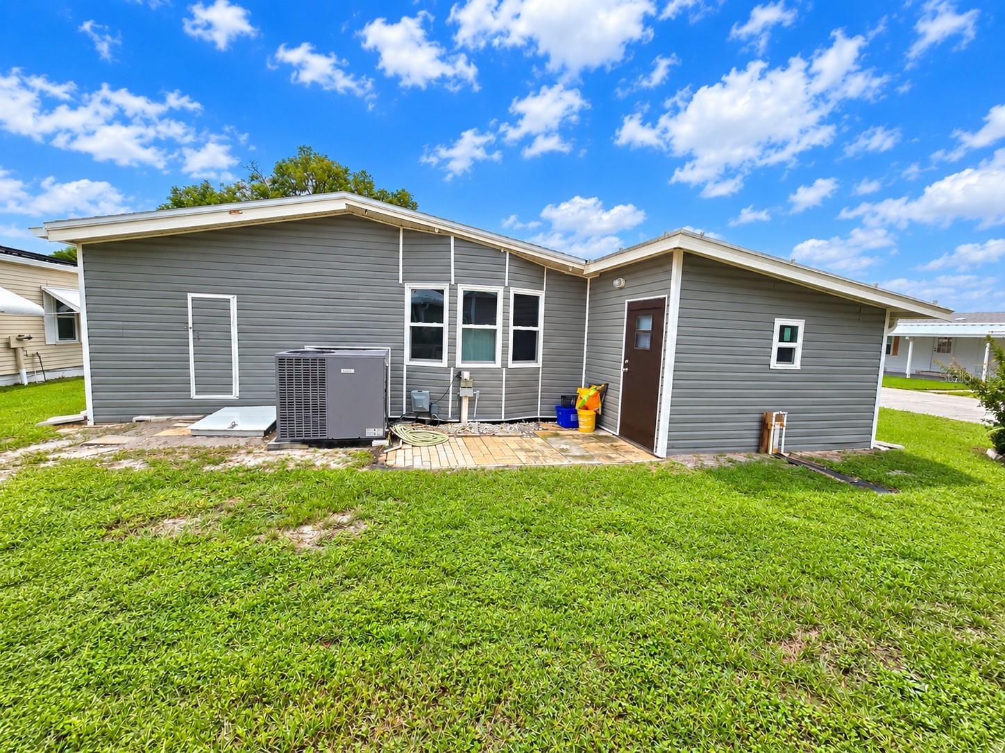 6685 NE BRIARHILL DRIVE NE, Winter Haven, FL 33881