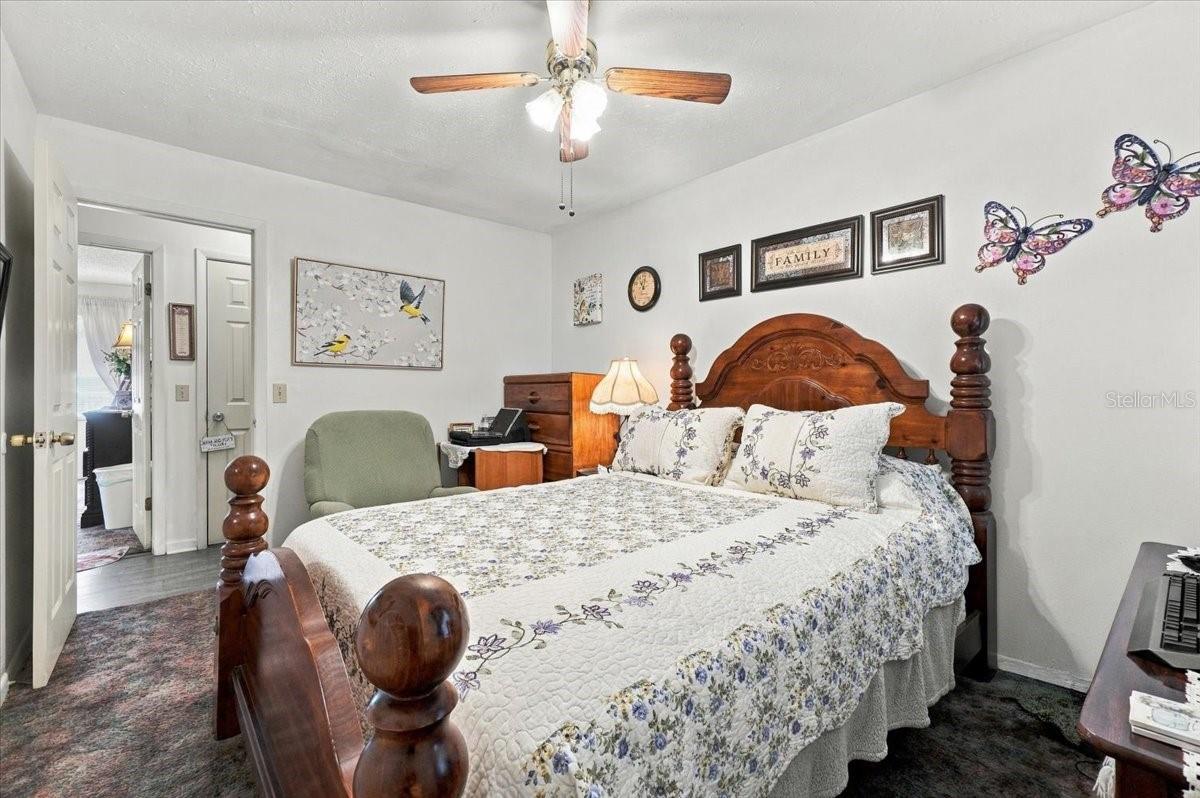 1004 Joan Ave  Dundee, FL 33838