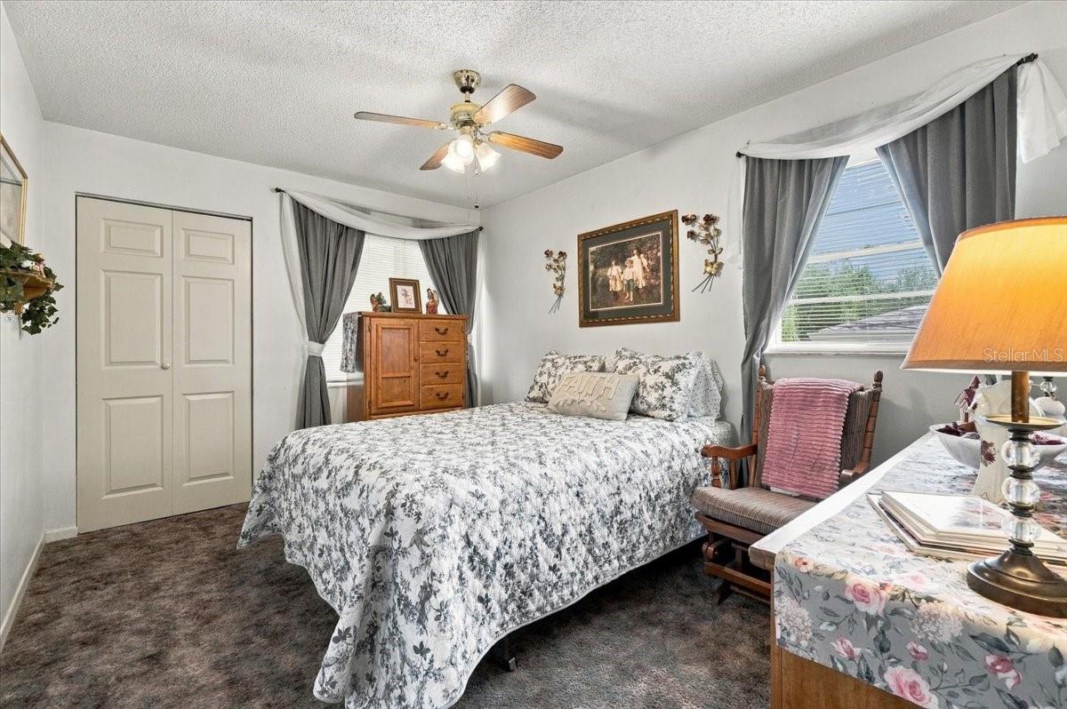 1004 Joan Ave  Dundee, FL 33838