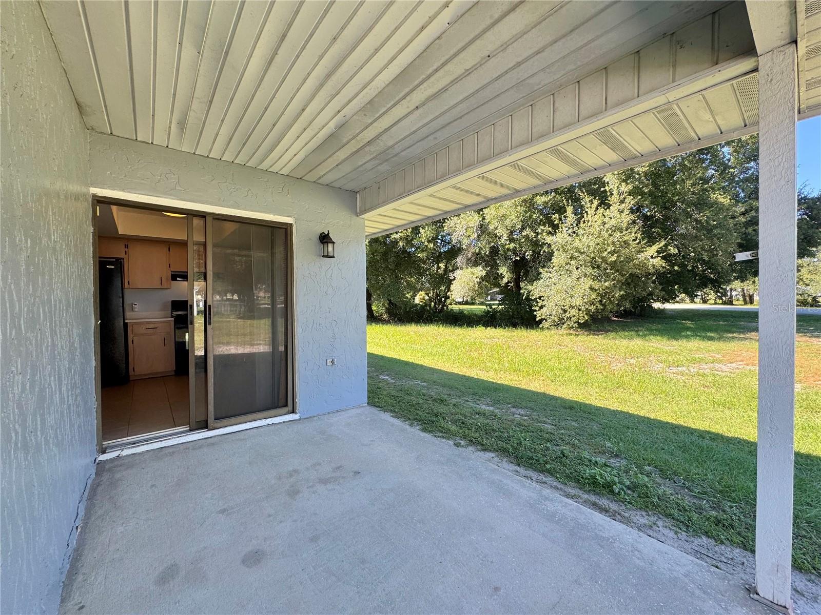 Covered rear patio