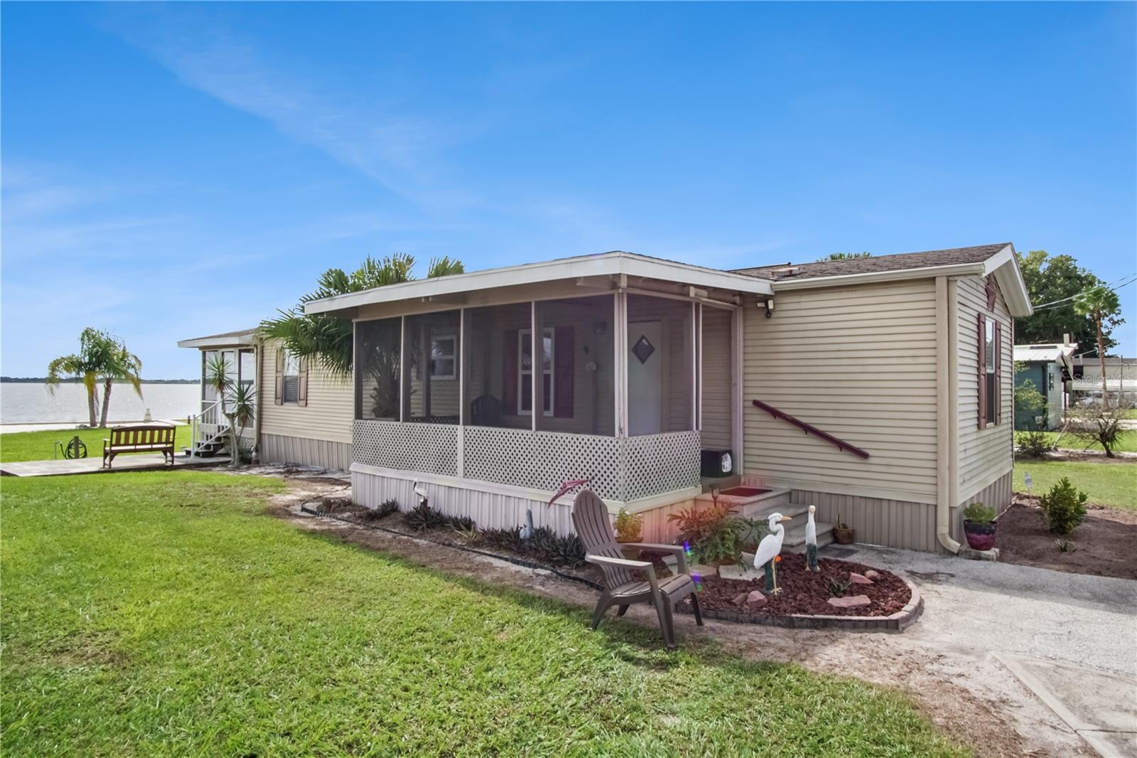 3208 LAKEVIEW DRIVE, Haines City, FL 33844