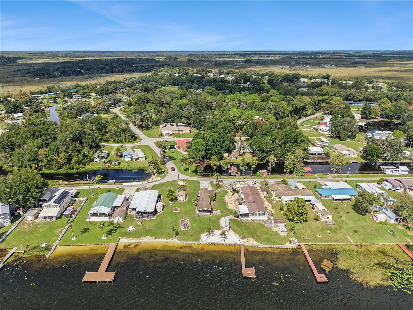 3208 LAKEVIEW DRIVE, Haines City, FL 33844