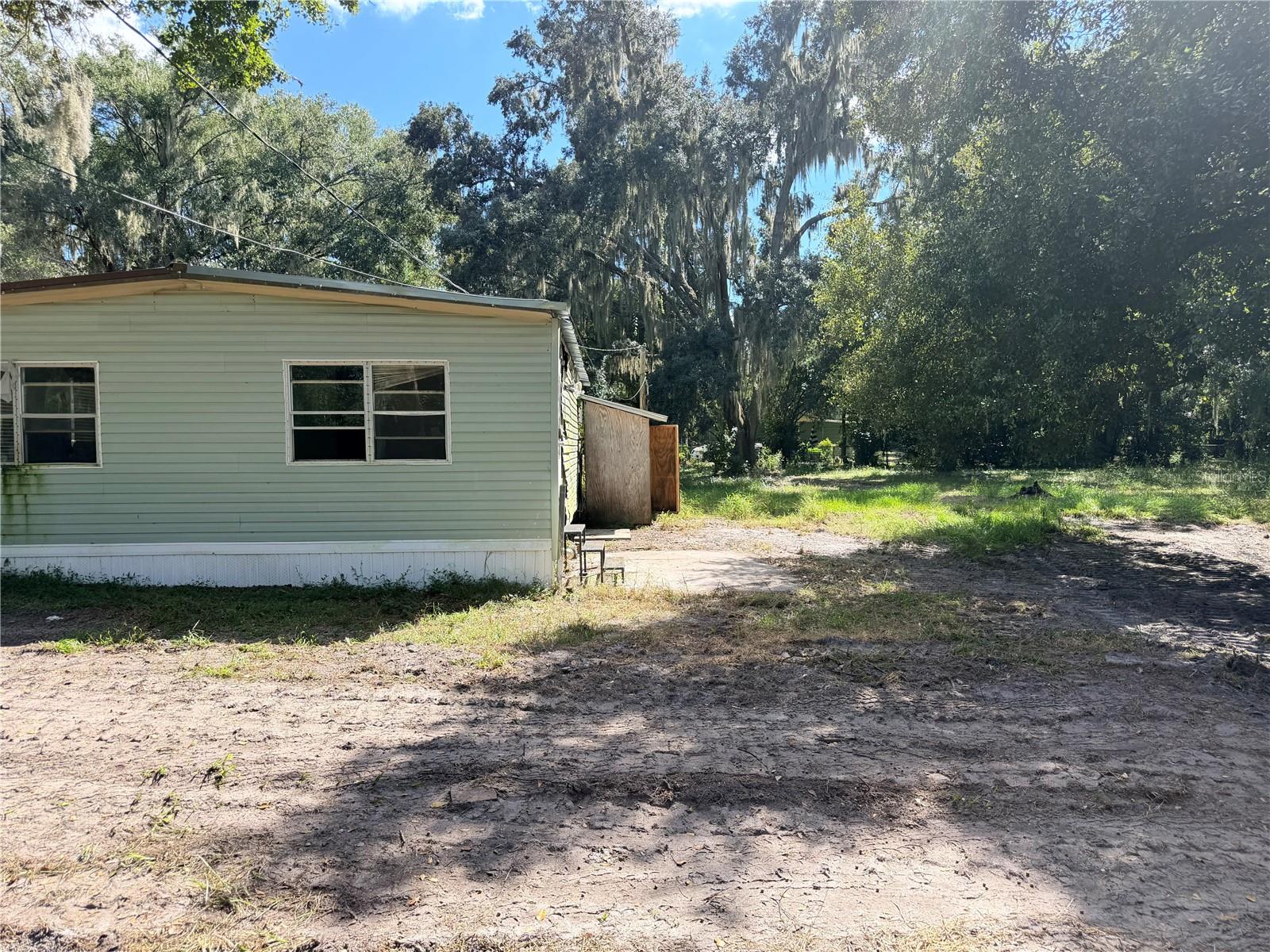 4528 MEADOWVIEW DRIVE, Lakeland, FL 33810 4528 MEADOWVIEW DRIVE, Lakeland, FL 33810
