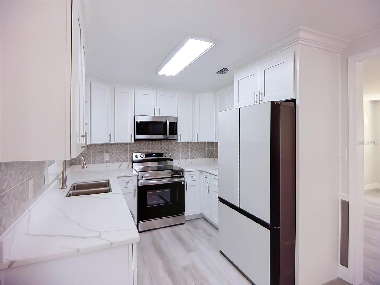 2806 KIMBERLY LANE, Auburndale, FL 33823